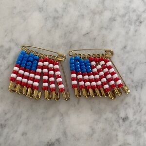 4th of July: Lot of two pin beaded flag pin nwot